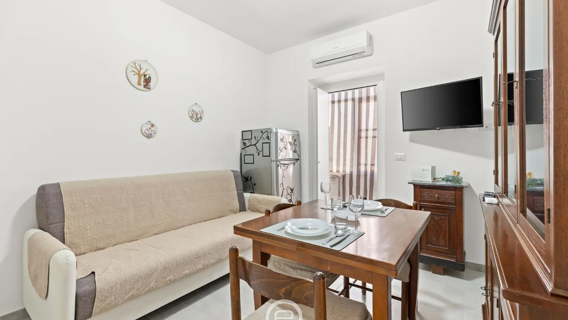 Milly\'S Apartment location